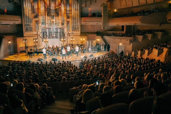 Кватро Originals