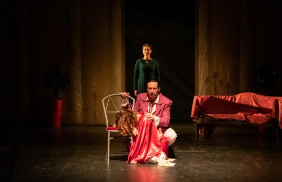 &Lcy;&iecy;&dcy;&icy; &icy; &Acy;&dcy;&mcy;&icy;&rcy;&acy;&lcy;