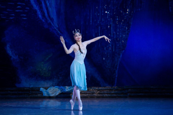 &Kcy;&rcy;&acy;&scy;&acy;&vcy;&icy;&tscy;&acy; &Acy;&ncy;&gcy;&acy;&rcy;&acy;