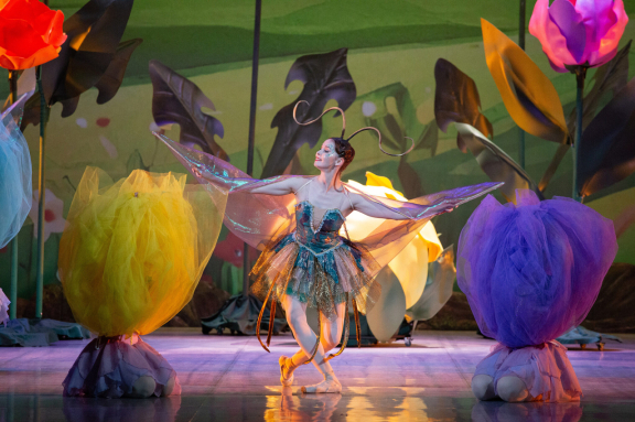 &Dcy;&yucy;&jcy;&mcy;&ocy;&vcy;&ocy;&chcy;&kcy;&acy;