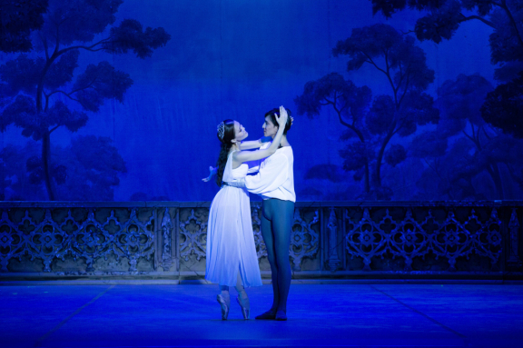 &Rcy;&ocy;&mcy;&iecy;&ocy; &icy; &Dcy;&zhcy;&ucy;&lcy;&softcy;&iecy;&tcy;&tcy;&acy;