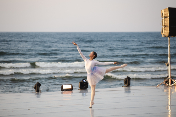 &Bcy;&acy;&lcy;&iecy;&tcy; &ncy;&acy; &Bcy;&acy;&jcy;&kcy;&acy;&lcy;&iecy;&period; &Bcy;&ucy;&rcy;&yacy;&tcy;&icy;&yacy; "&Kcy;&rcy;&acy;&scy;&acy;&vcy;&icy;&tscy;&acy; &Acy;&ncy;&gcy;&acy;&rcy;&acy;"