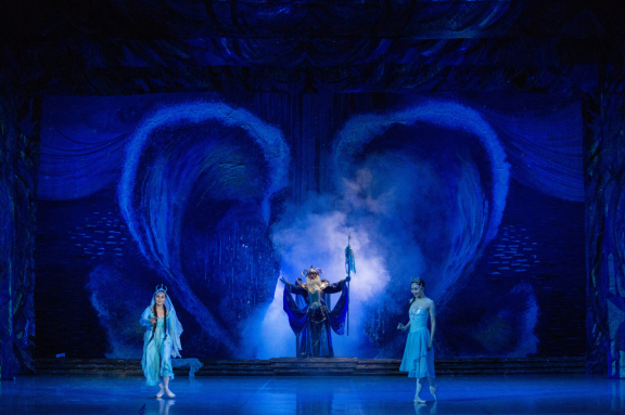 &Kcy;&rcy;&acy;&scy;&acy;&vcy;&icy;&tscy;&acy; &Acy;&ncy;&gcy;&acy;&rcy;&acy;