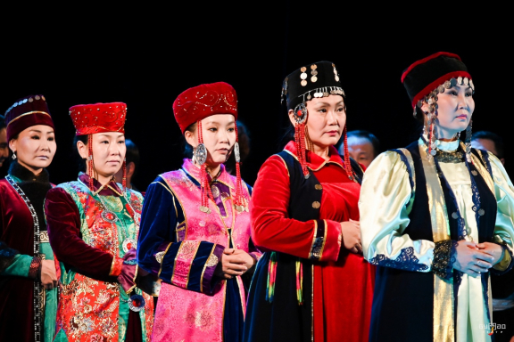 &Ucy;&lcy;&iecy;&jcy;&scy;&kcy;&icy;&iecy; &dcy;&iecy;&vcy;&ucy;&shcy;&kcy;&icy;