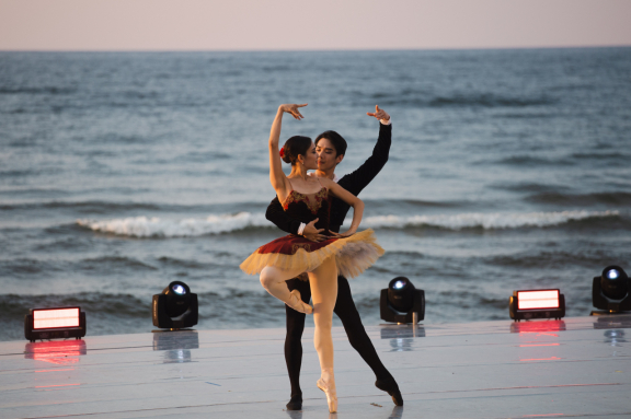 &Bcy;&acy;&lcy;&iecy;&tcy; &ncy;&acy; &Bcy;&acy;&jcy;&kcy;&acy;&lcy;&iecy;&period; &Bcy;&ucy;&rcy;&yacy;&tcy;&icy;&yacy; "&Kcy;&rcy;&acy;&scy;&acy;&vcy;&icy;&tscy;&acy; &Acy;&ncy;&gcy;&acy;&rcy;&acy;"